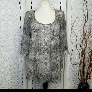 Xhilaration tunic. Lightweight!  Size Large